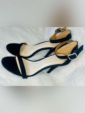David’s Bridal Black Satin Ankle Strap Heels Open Toe Formal Sandals 9
